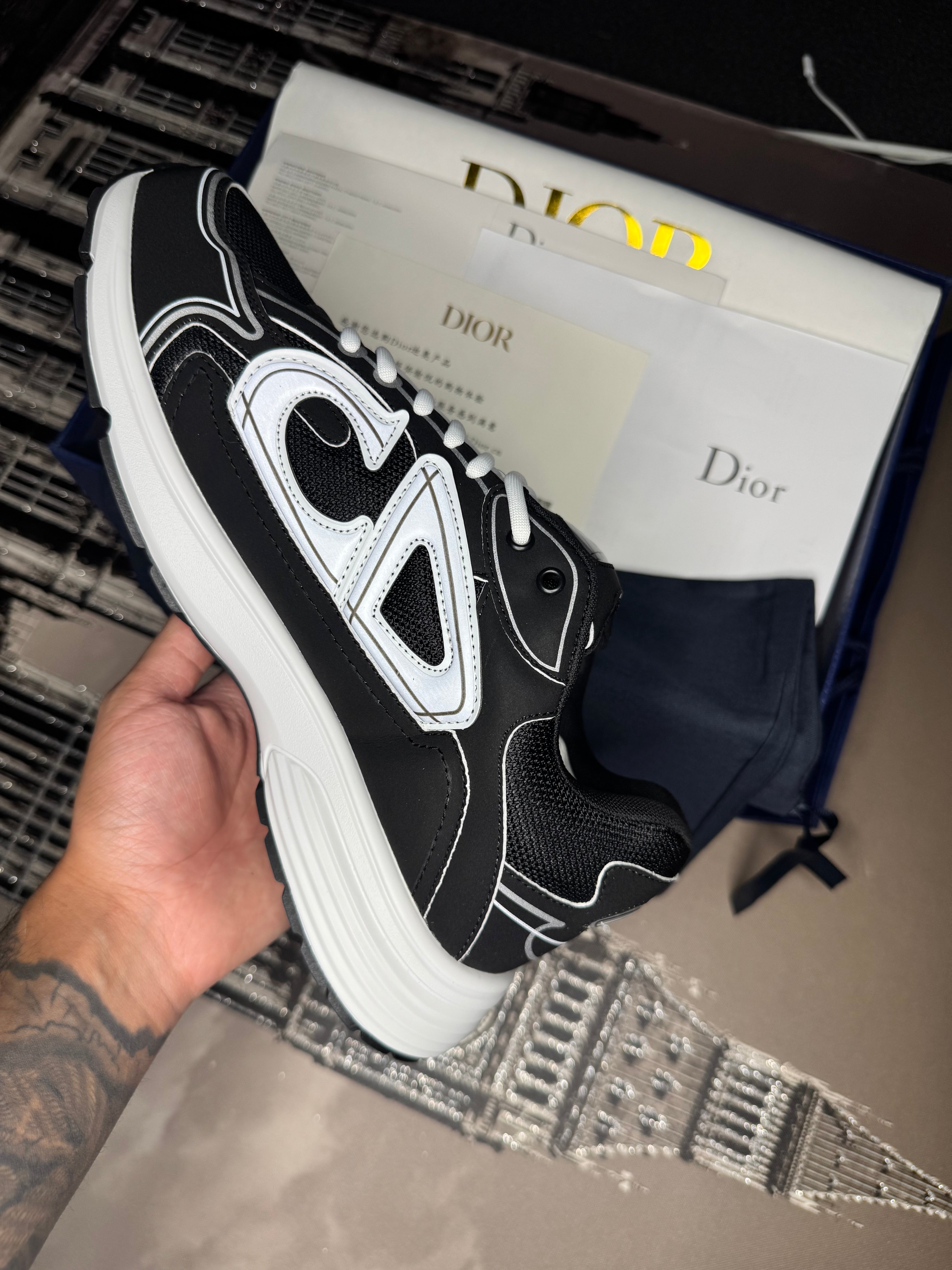 【DIOR】送料/関税込 B30 Sneakers Dior B30 Sneaker – SourceThePlug